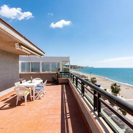 Malagasuite Seaside Penthouse Apartment *