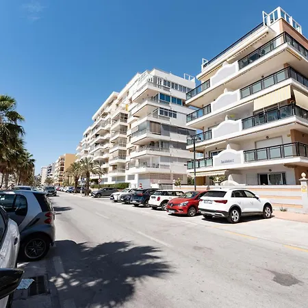 Malagasuite Seaside Penthouse Apartment Fuengirola